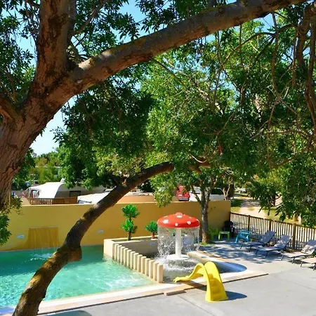 Domaine De Campsite