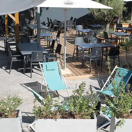 Domaine De * La Palme