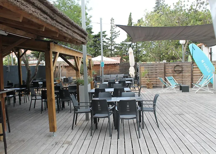 Κάμπινγκ Domaine De *